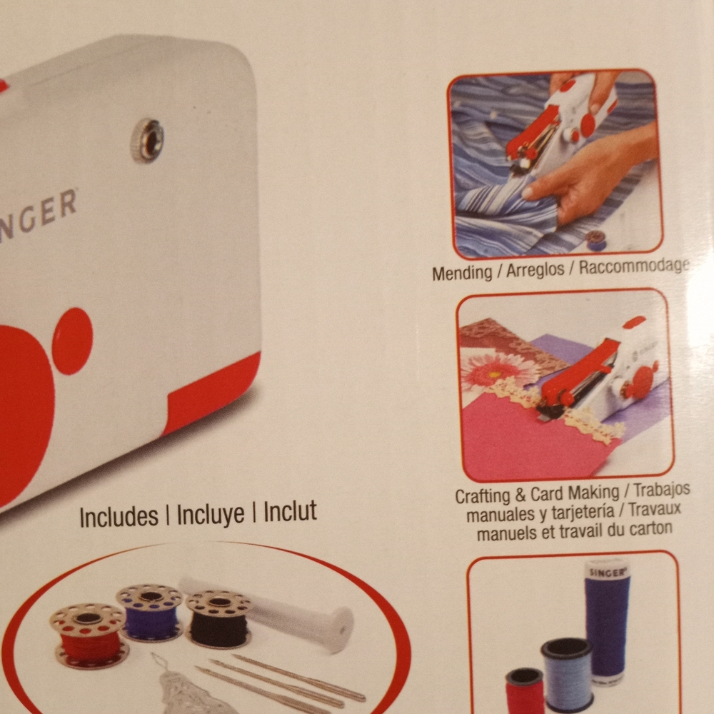 NEW Singer Handheld Mending Machine - Picture 3 of 5